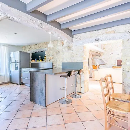 Feriehus Stunning In