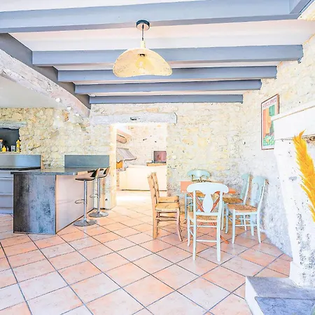 Feriehus Stunning In *